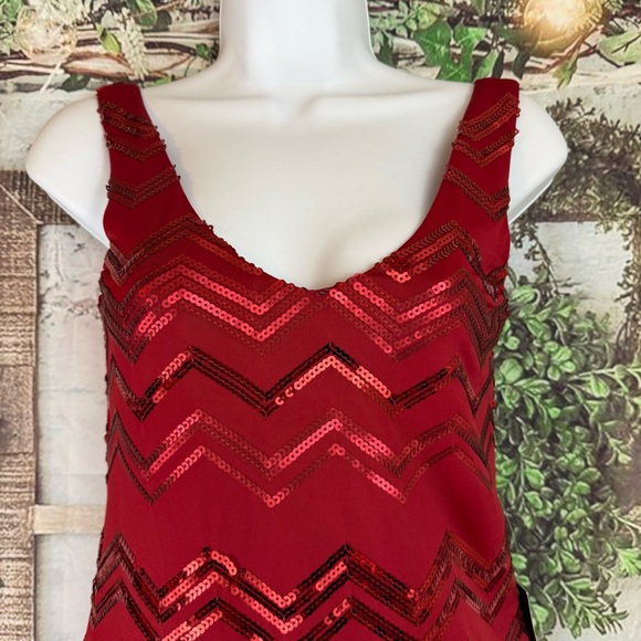 Profile red chevron sequin semi formal HOCO party mini dress scoop neck festive - Picture 7 of 14
